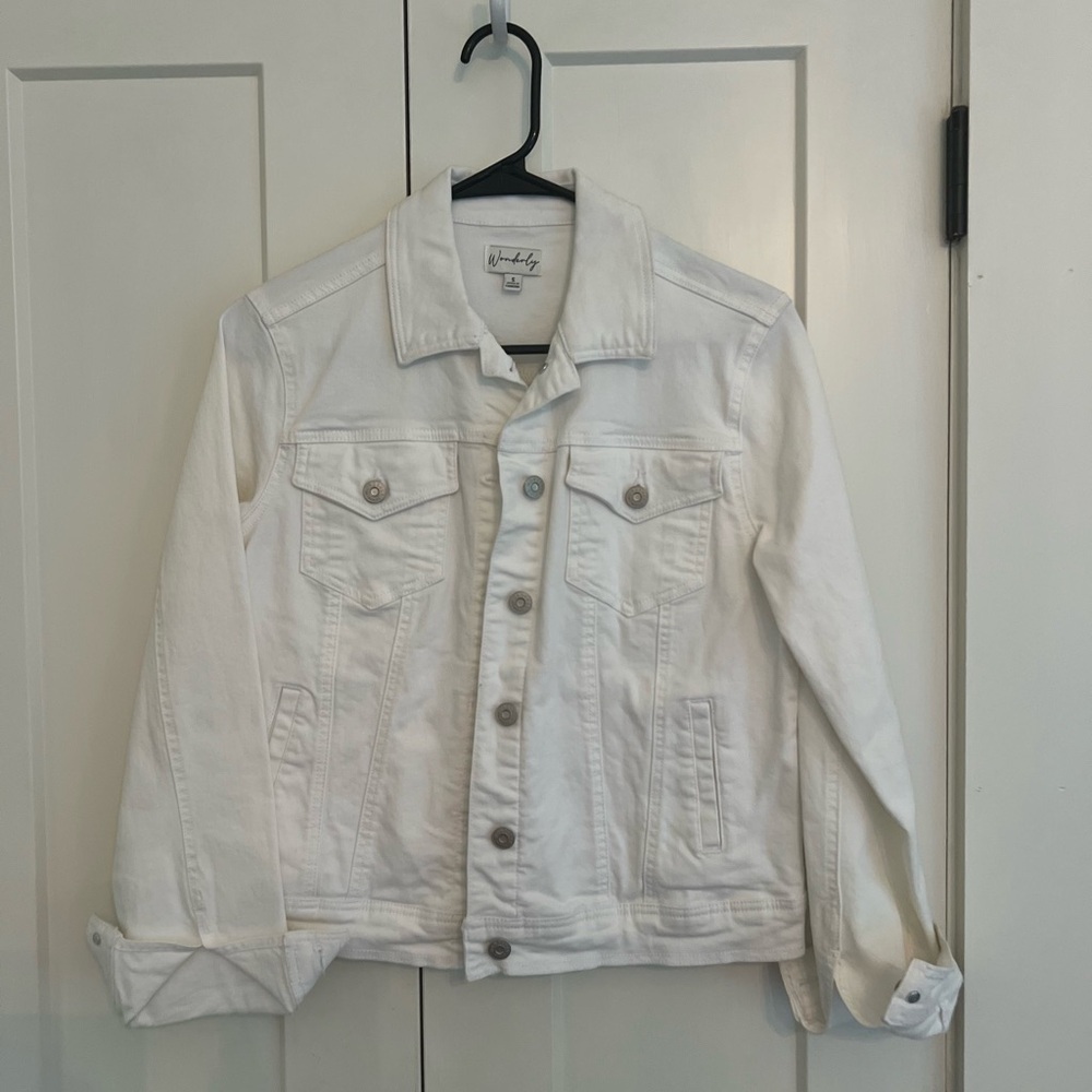 Wonderly Classic White Jean Jacket